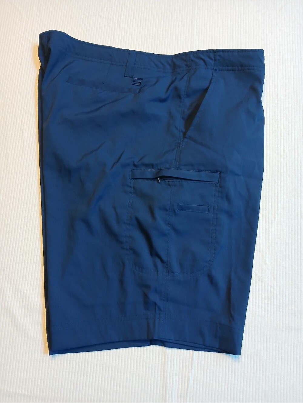 Three Sixty Six Men's Size 42 Dry Fit Blue Cargo Golf Shorts Casual Lightweight